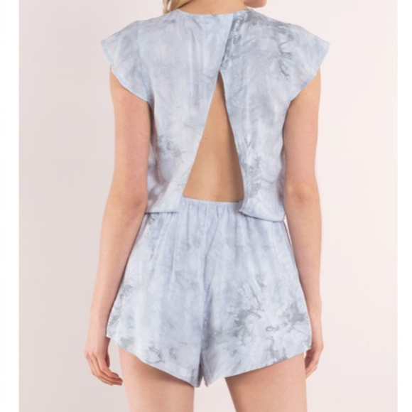 NWT Tobi Tie Dye Open Back Romper Sz S - Picture 2 of 8